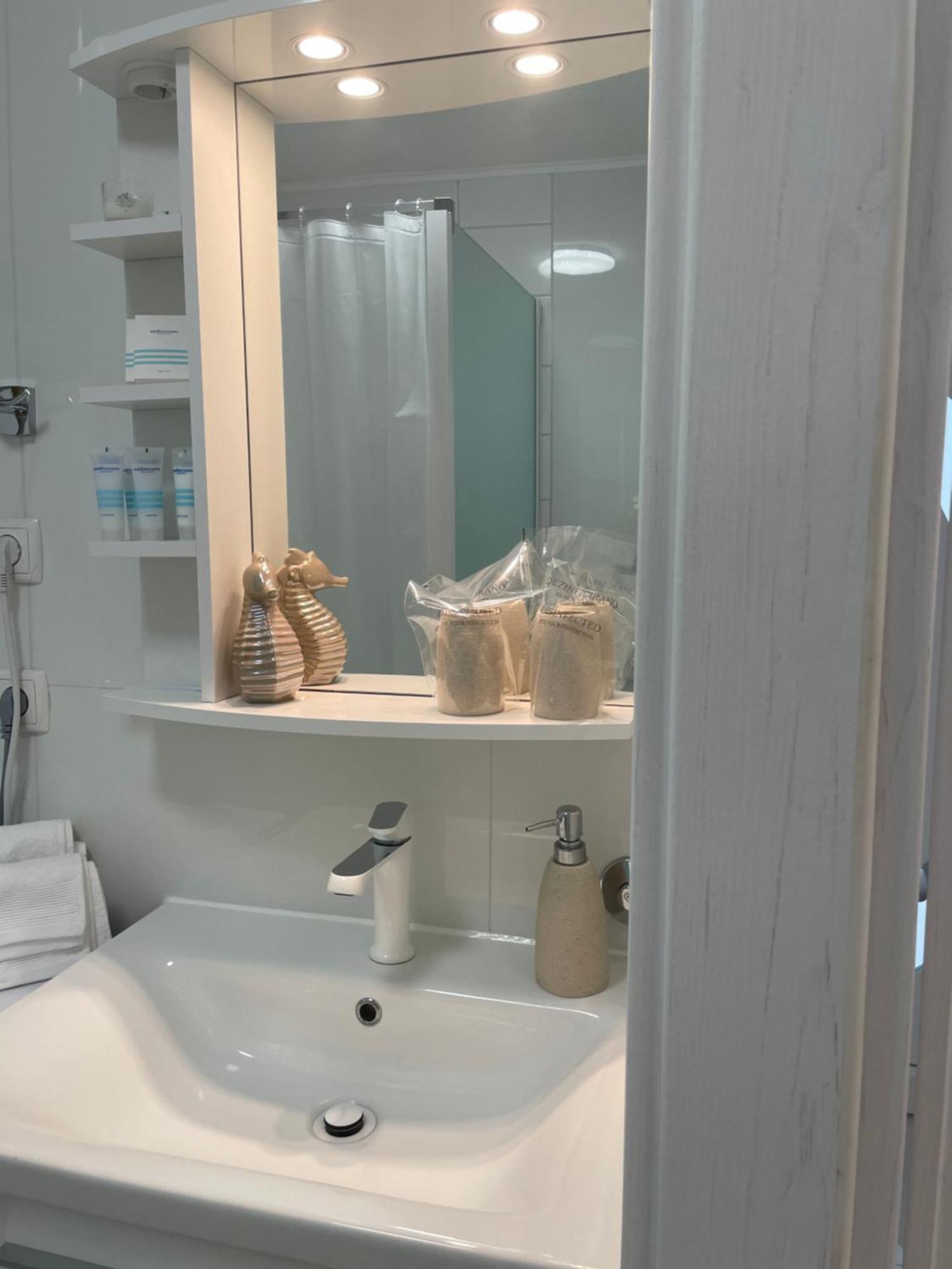 Apartment Gaviota Krk クルク エクステリア 写真