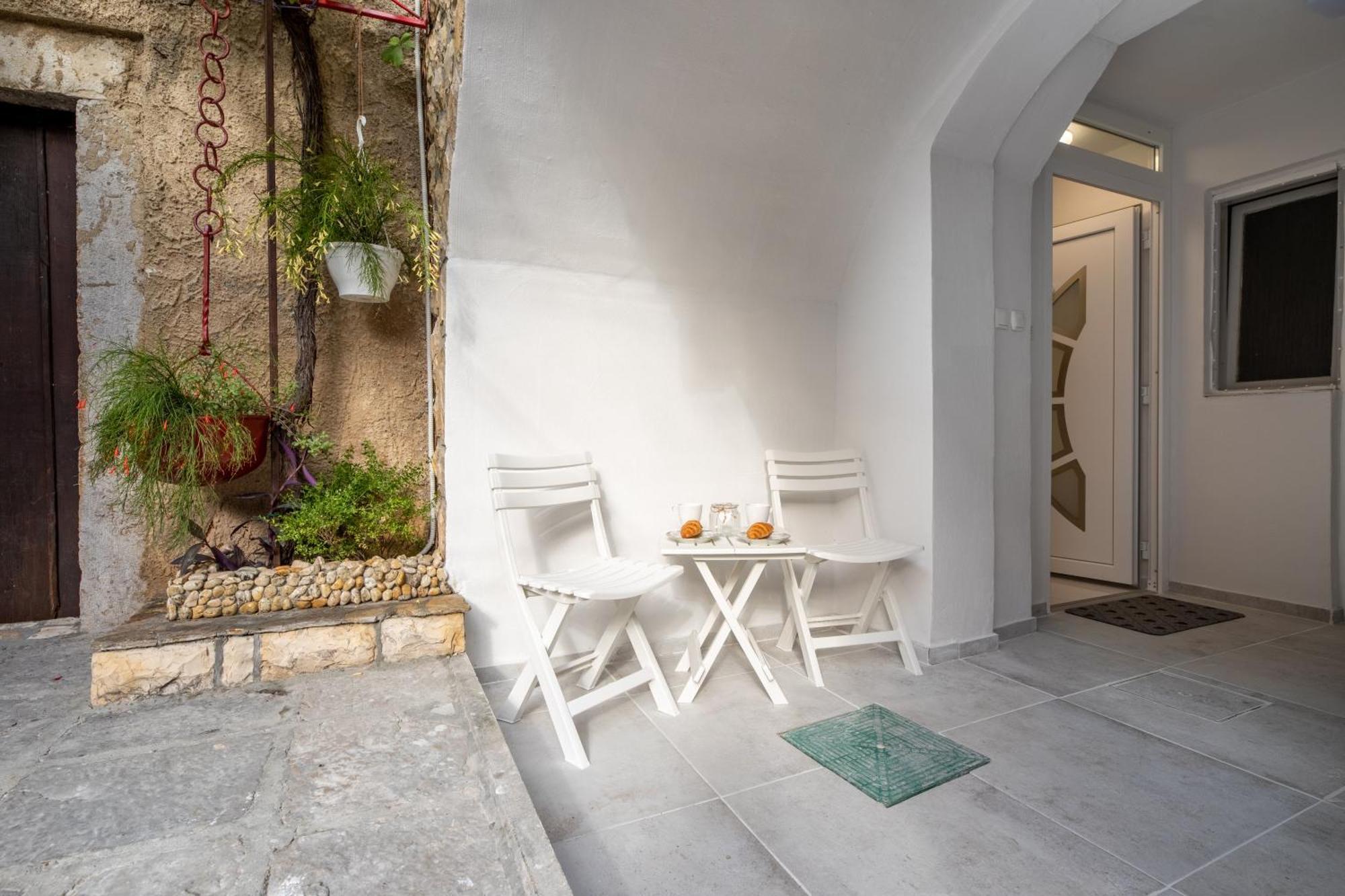 Apartment Gaviota Krk クルク エクステリア 写真
