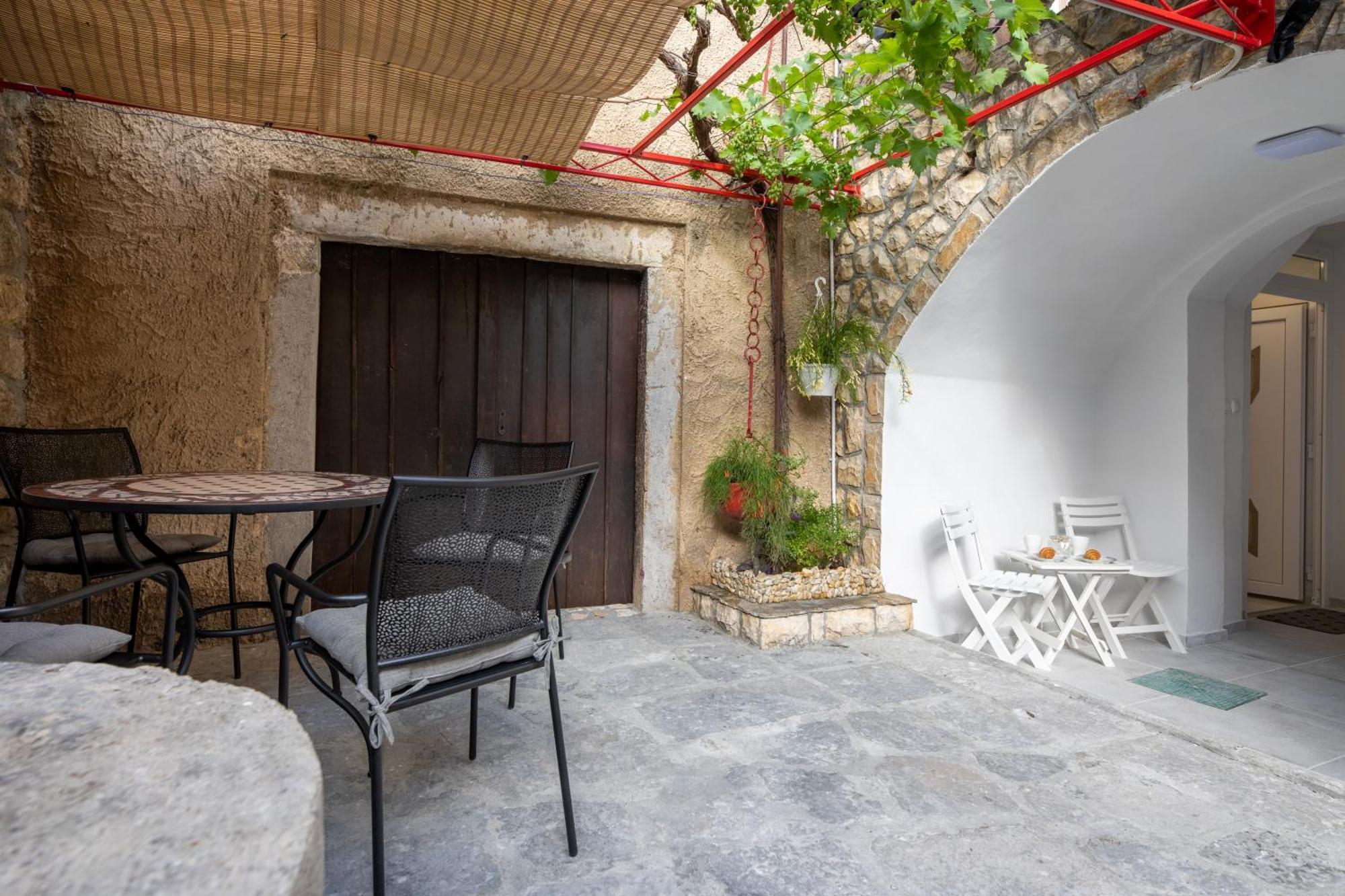Apartment Gaviota Krk クルク エクステリア 写真